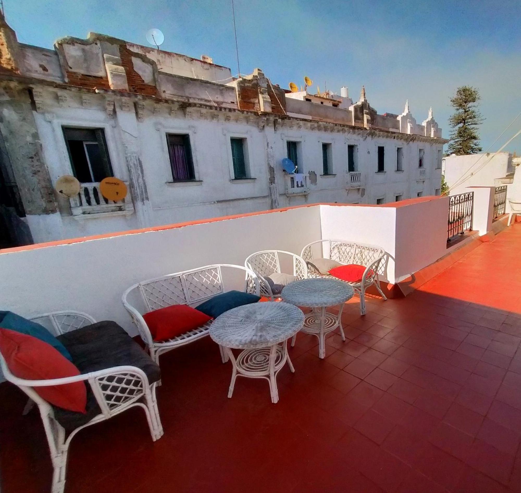 Joli Appart Avec Terrasse Au Centre Ville Tétouan Εξωτερικό φωτογραφία