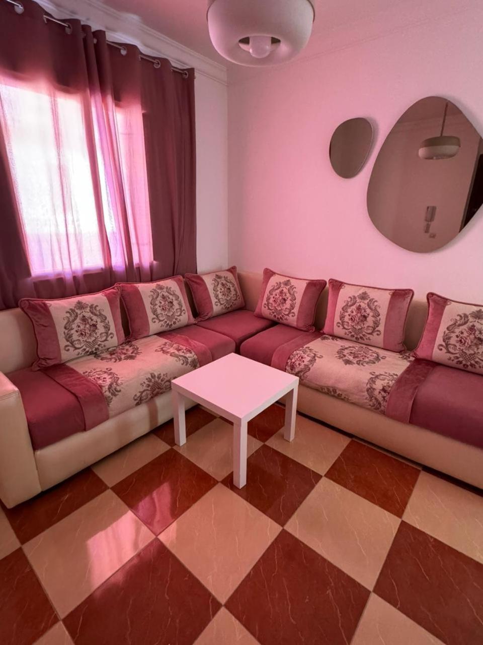 Joli Appart Avec Terrasse Au Centre Ville Tétouan Εξωτερικό φωτογραφία