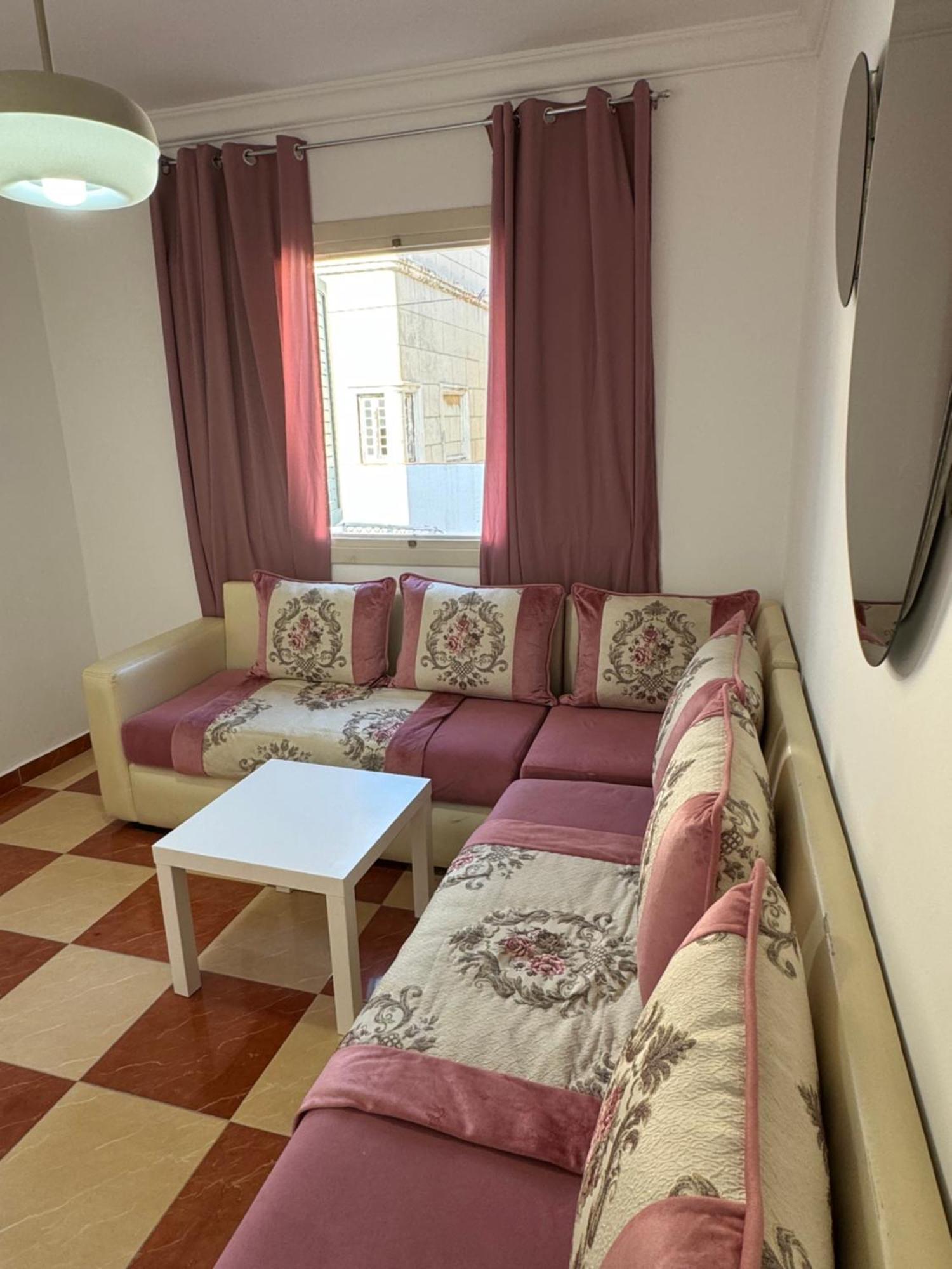Joli Appart Avec Terrasse Au Centre Ville Tétouan Εξωτερικό φωτογραφία