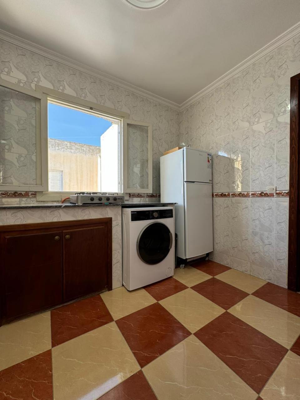 Joli Appart Avec Terrasse Au Centre Ville Tétouan Εξωτερικό φωτογραφία