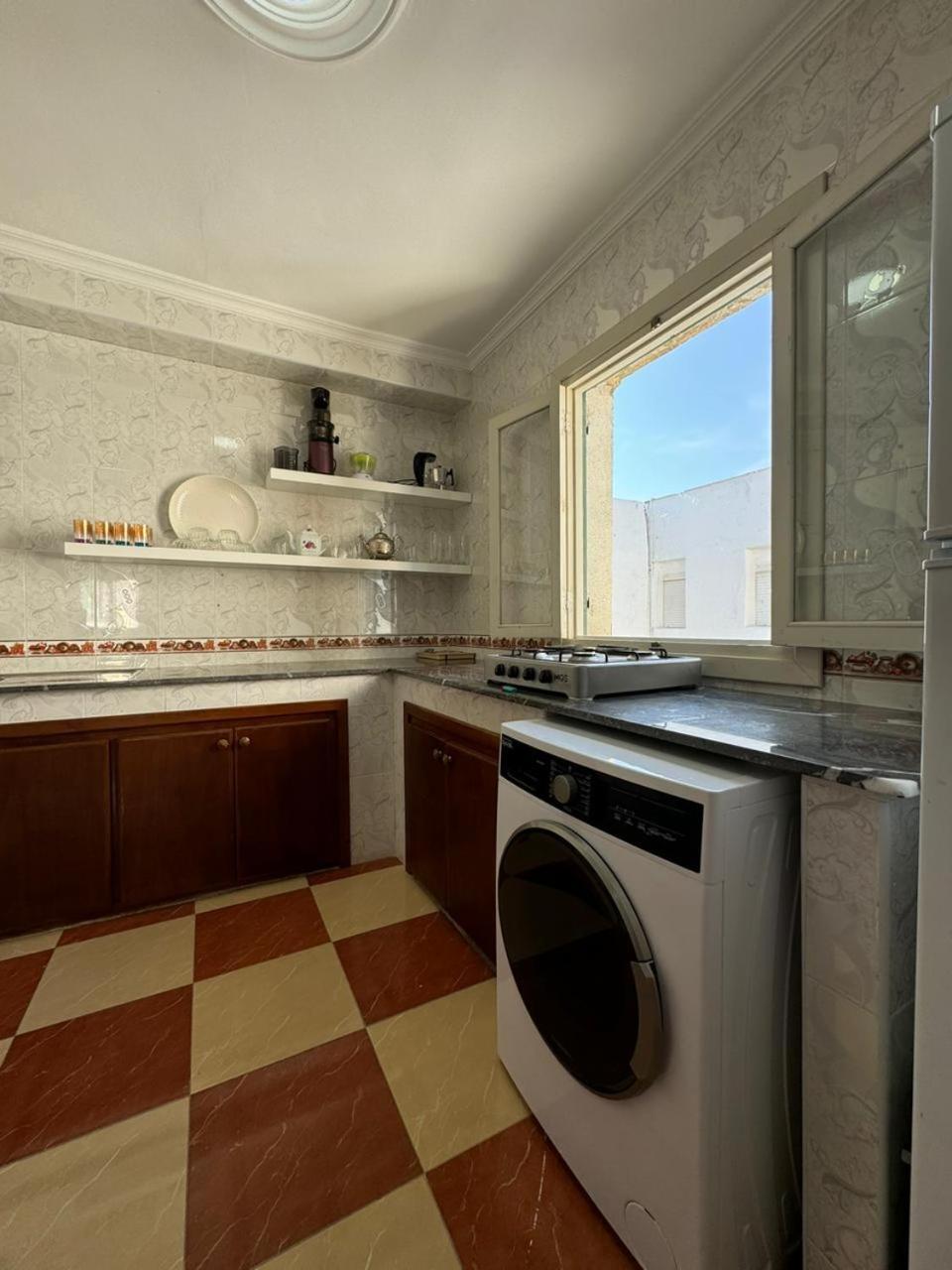Joli Appart Avec Terrasse Au Centre Ville Tétouan Εξωτερικό φωτογραφία